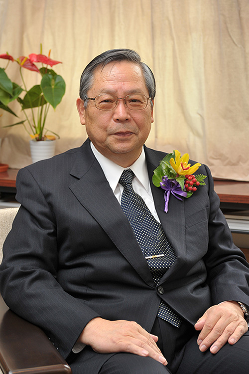 理事長　大矢和男